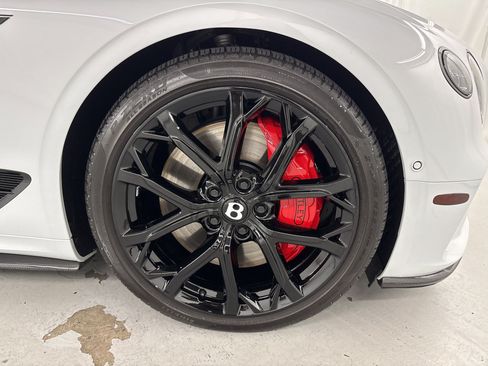 Used 2023 Bentley Continental GT S AWD/4WD image 12