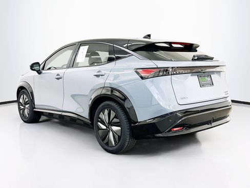 Used 2024 Nissan Ariya AWD image 5