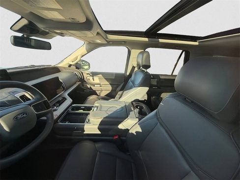 Used 2025 Ford Expedition Max Active image 6