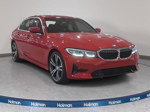 Used 2021 BMW 330i Sedan w/ Convenience Package image 4