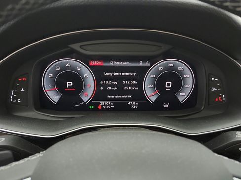 Used 2023 Audi Q8 Premium Plus w/ Premium Plus Package image 9