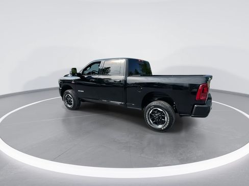 Used 2026 RAM 2500 Laramie AWD/4WD image 12