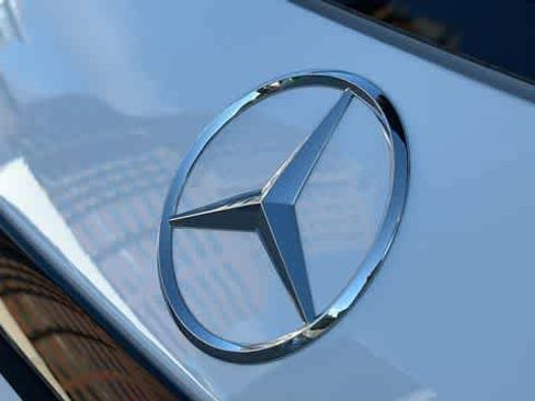 Certified 2026 Mercedes-Benz GLC 300 4MATIC image 8