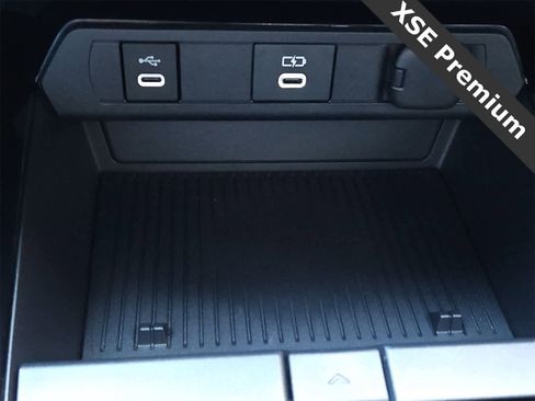 Used 2023 Toyota Prius Prime SE image 26