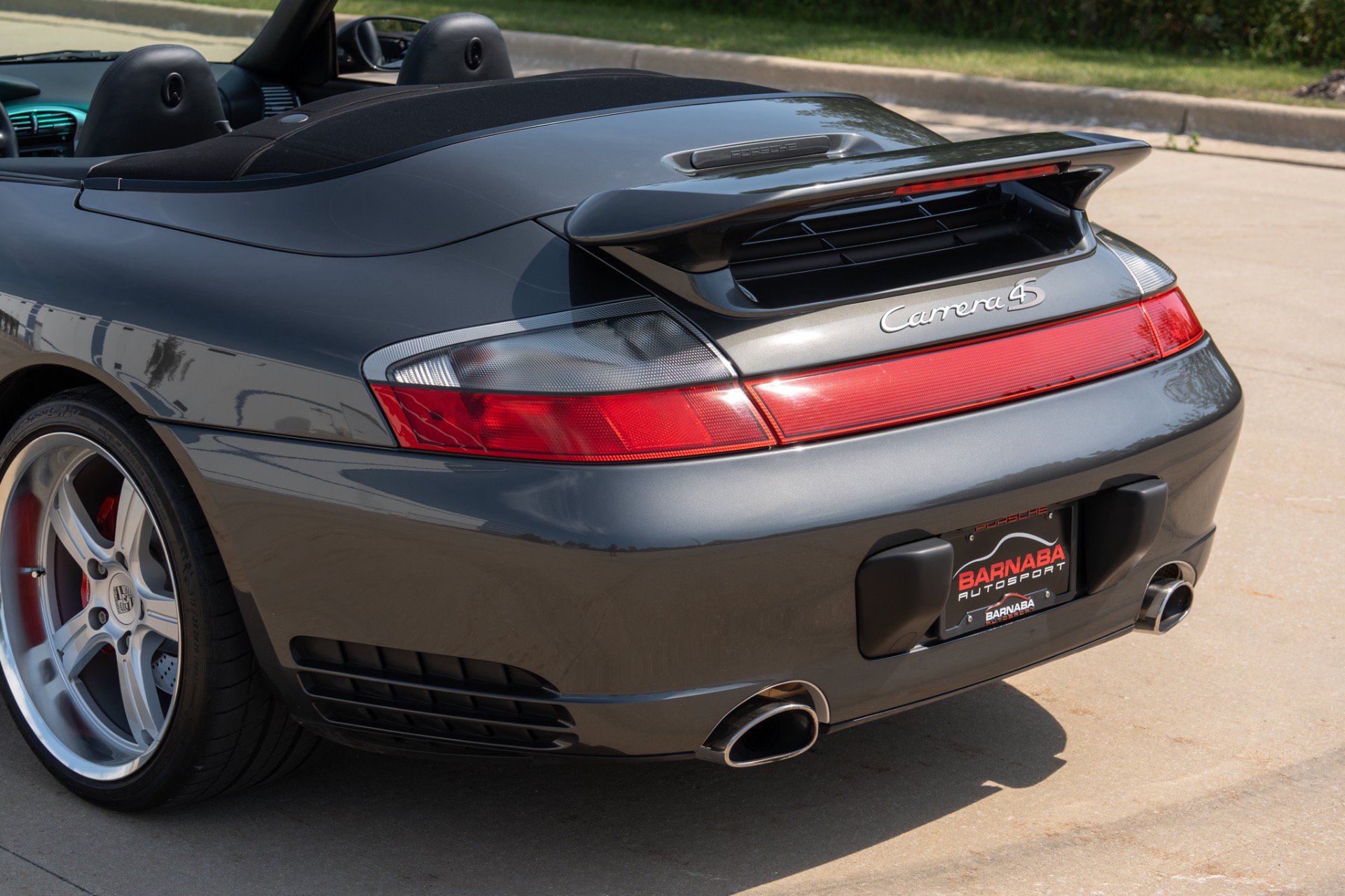 Used 2004 Porsche 911 Carrera 4S AWD/4WD image 22