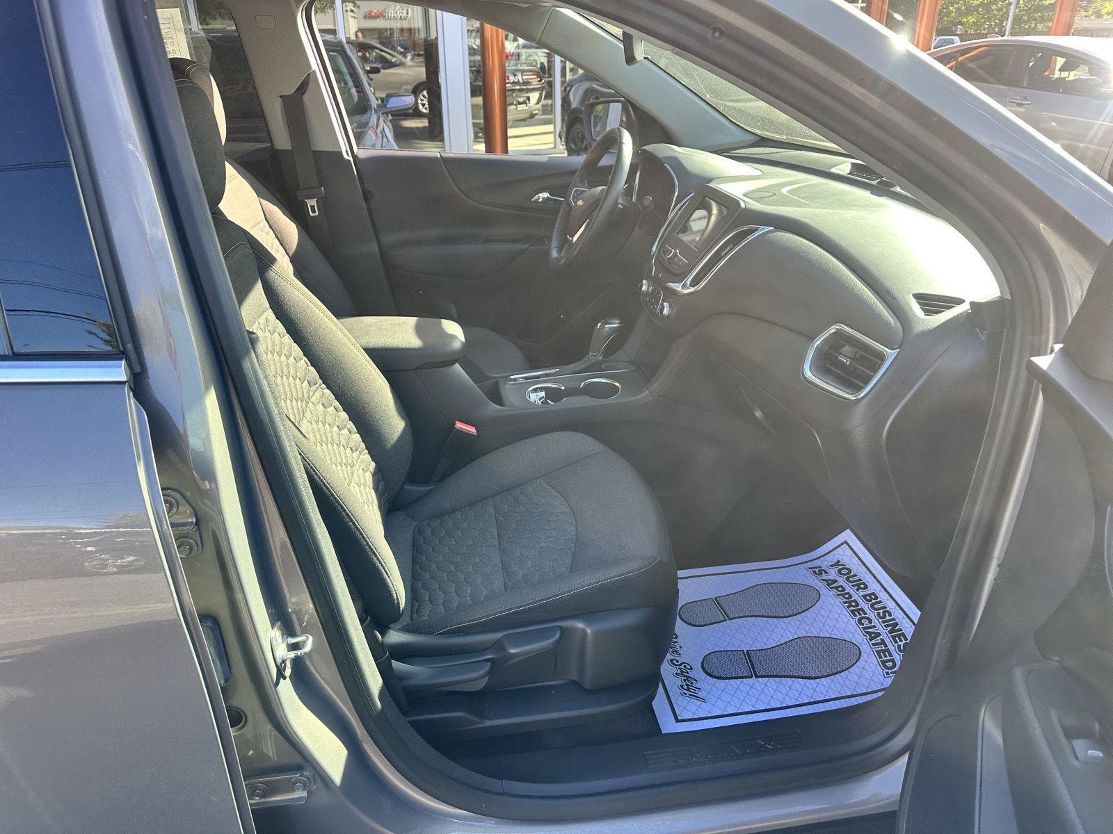 Used 2019 Chevrolet Equinox LT FWD image 8