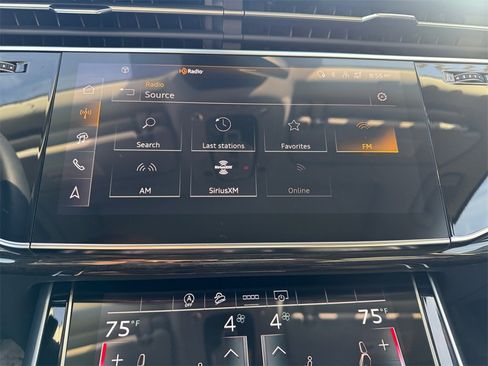 Used 2025 Audi Q7 2.0T Premium Plus w/ Premium Plus Package image 14