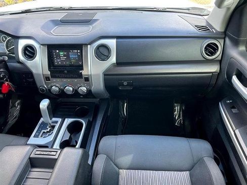 Used 2016 Toyota Tundra SR5 w/ SR5 Upgrade Package image 19