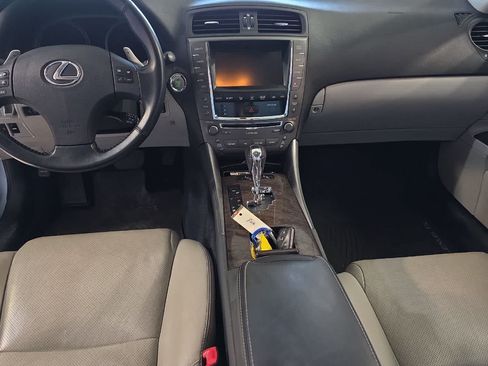 Used 2009 Lexus IS 250 RWD image 4