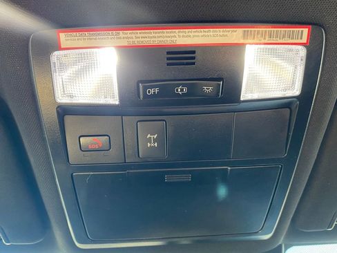 Used 2022 Toyota Tacoma TRD Off-Road image 24