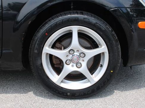 Used 2001 Toyota MR2 RWD image 25