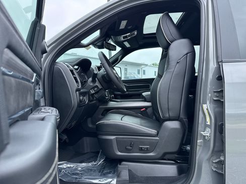 New 2026 RAM 3500 Laramie AWD/4WD image 5
