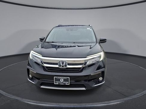 Used 2021 Honda Pilot Touring image 4