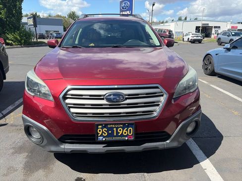 Used 2015 Subaru Outback 2.5i Premium AWD/4WD image 2
