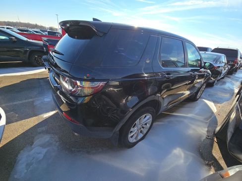 Used 2018 Land Rover Discovery Sport HSE image 6