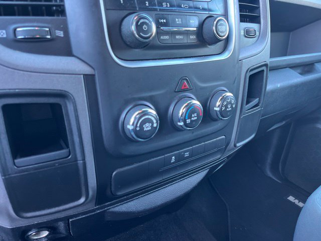 Used 2014 RAM 1500 Express RWD image 26