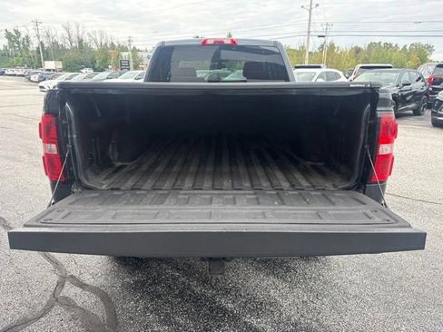 Used 2019 GMC Sierra 1500 SLE w/ SLE Value Package AWD/4WD image 12