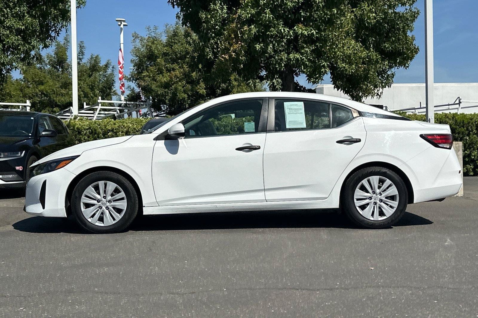 Certified 2024 Nissan Sentra S FWD image 6