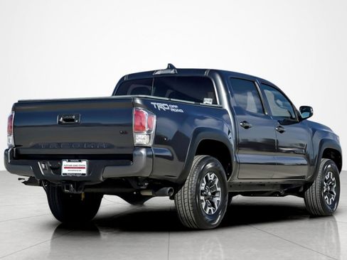 Certified 2022 Toyota Tacoma TRD Off-Road w/ TRD Premium Off Road Package image 5