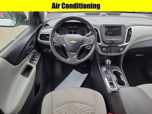 Used 2019 Chevrolet Equinox LS image 11