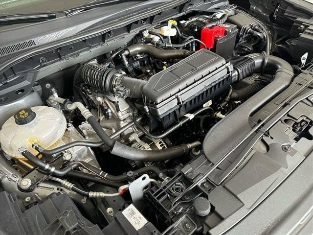 Certified 2023 Ford Escape ST-Line w/ Tech Pack #1 FWD image 17