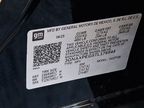 Used 2026 Chevrolet Equinox LT w/ Convenience Package II image 25