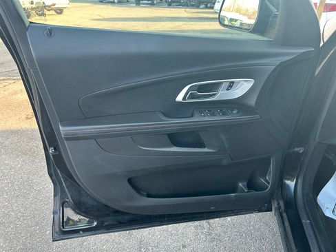 Used 2015 Chevrolet Equinox LT w/ Driver Convenience Package image 14