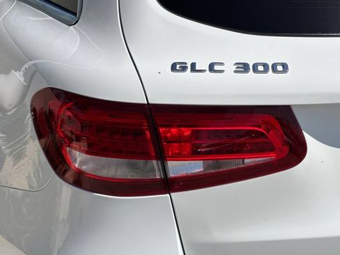 Used 2018 Mercedes-Benz GLC 300 image 34