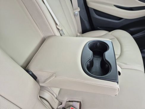 Used 2020 Buick Envision Essence FWD image 21