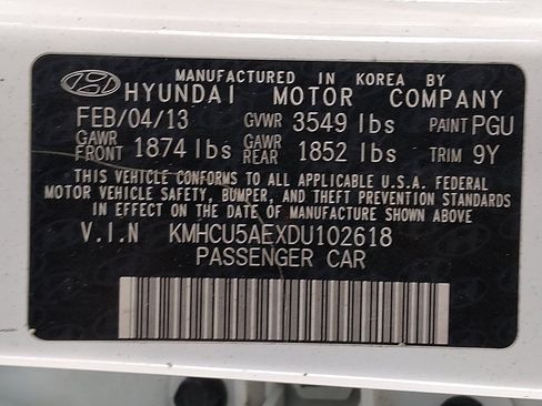 Used 2013 Hyundai Accent SE FWD image 33