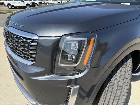 Used 2020 Kia Telluride SX w/ Towing Package image 2