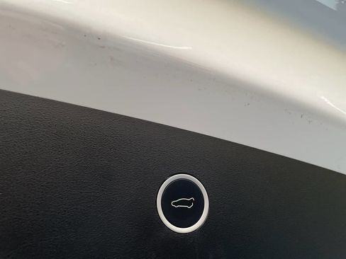 Used 2017 Tesla Model X P100D image 82