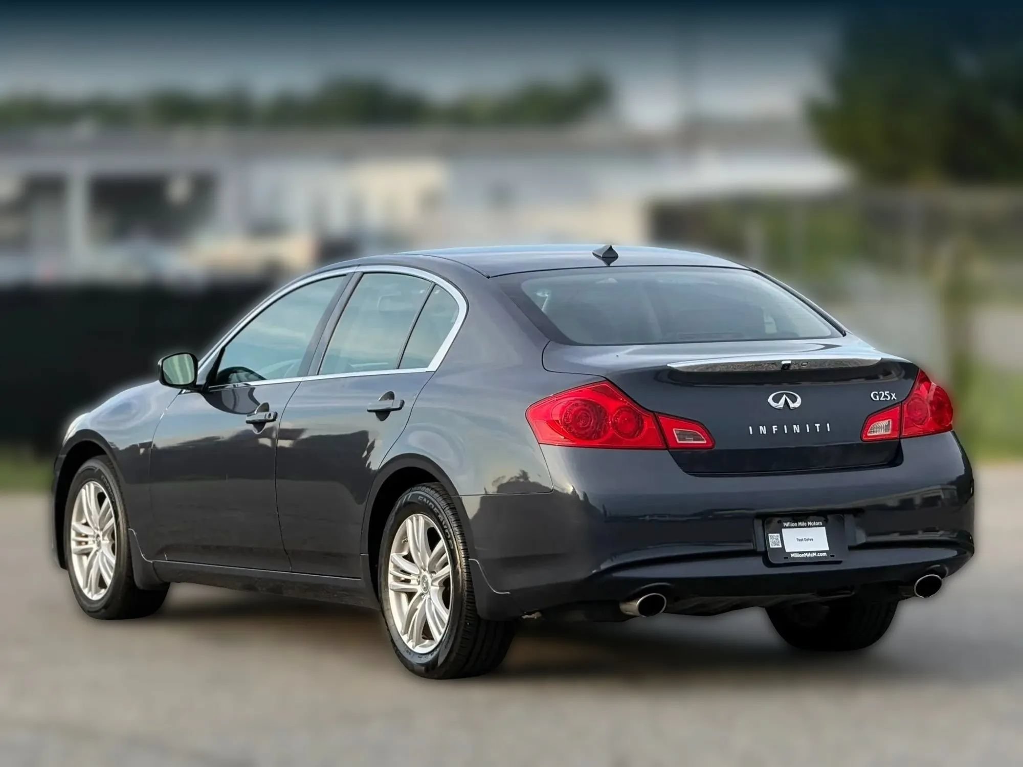 Used 2011 INFINITI G25 x w/ Moonroof Pkg AWD/4WD image 10