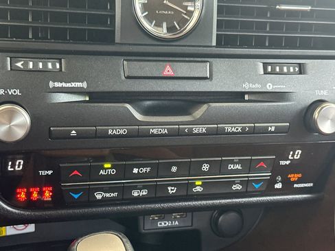 Used 2021 Lexus RX 350 AWD w/ Premium Package image 25