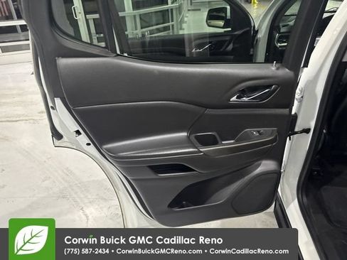 Used 2019 GMC Acadia SLT AWD/4WD image 16