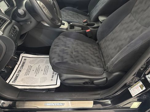 Used 2013 Nissan Sentra SV FWD image 28