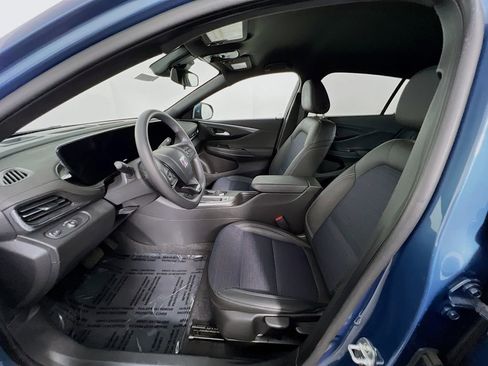 Used 2024 Buick Envista Preferred image 19