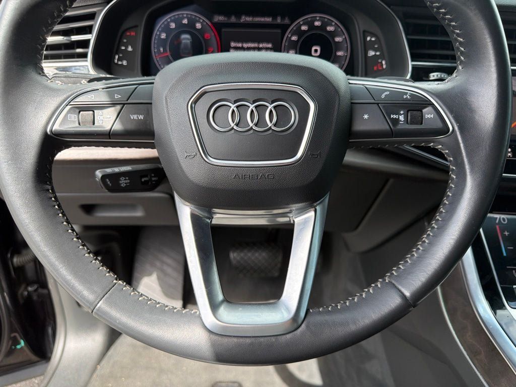Used 2020 Audi Q8 Premium Plus AWD/4WD image 16