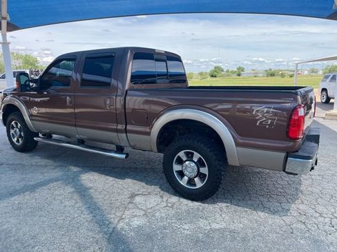 Used 2011 Ford F250 Lariat w/ Lariat Interior Pkg AWD/4WD image 7