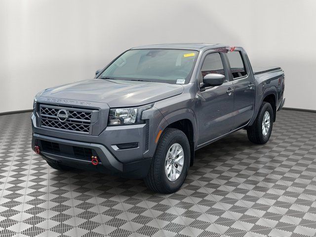 Used 2024 Nissan Frontier SV RWD image 3