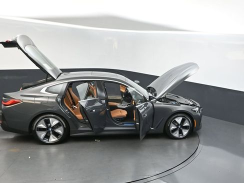 New 2025 BMW i4 eDrive40 w/ Premium Package image 50