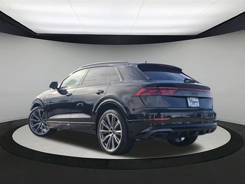 New 2026 Audi Q8 Prestige image 5