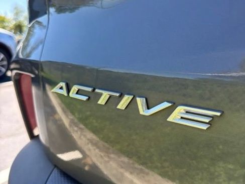 Used 2023 Ford Escape Active w/ Tech Pack #1 AWD/4WD image 6