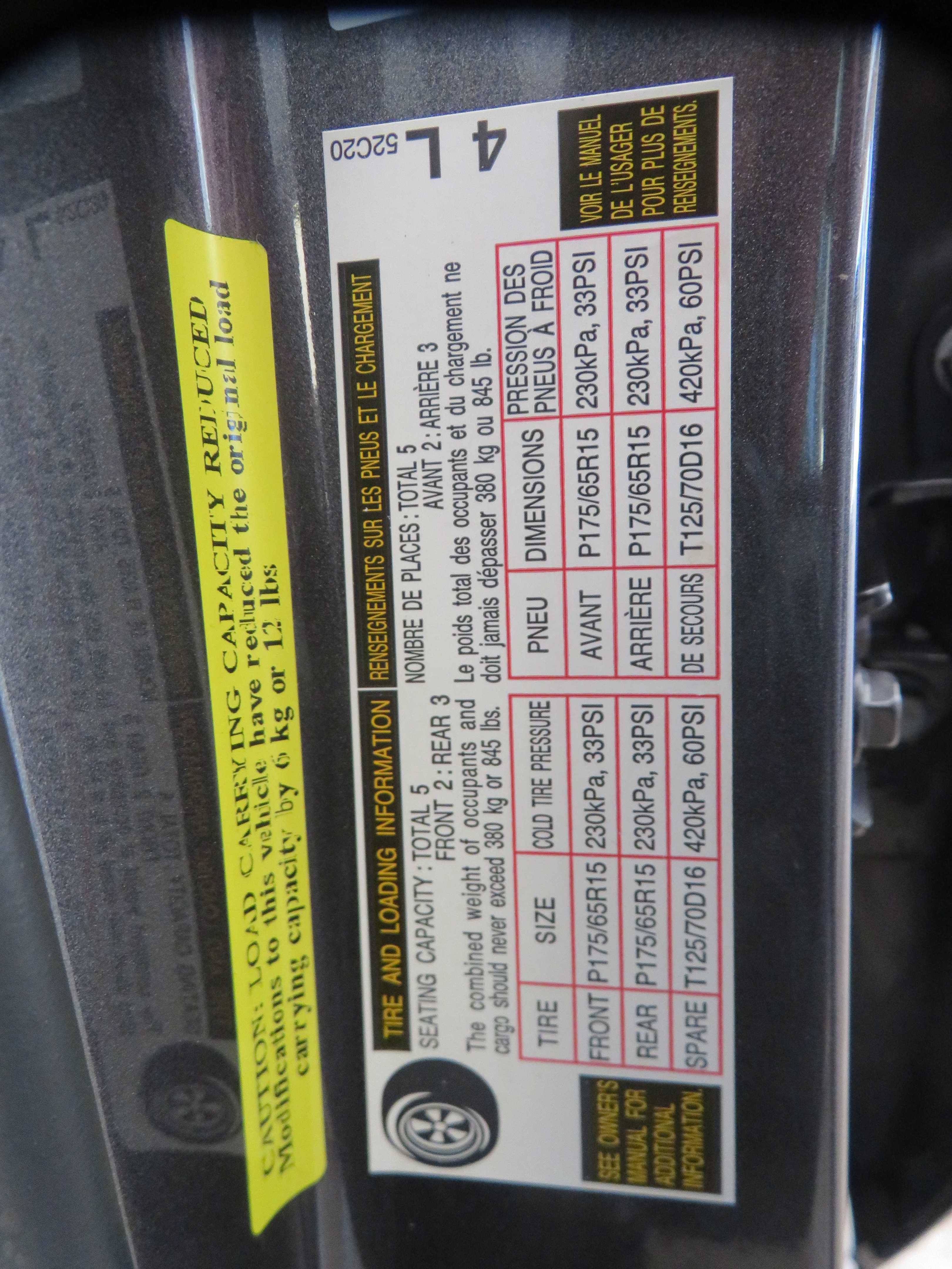 Used 2015 Toyota Yaris L FWD image 64