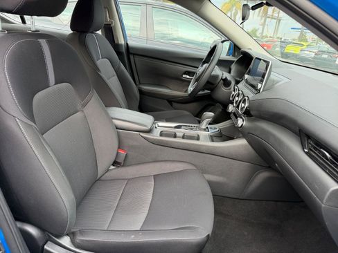 Used 2025 Nissan Sentra SV image 34