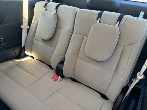 Used 2023 Ford Explorer 4WD image 29