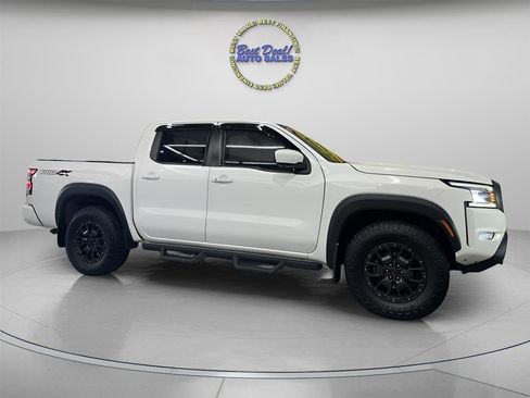Used 2022 Nissan Frontier PRO-4X w/ Pro-4X Premium Package AWD/4WD image 7