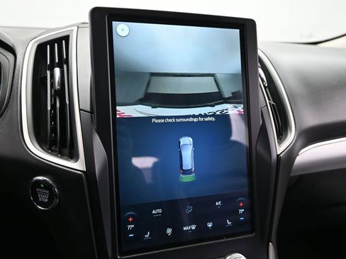 Used 2022 Ford Edge SEL image 23