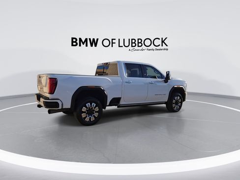 Used 2024 GMC Sierra 2500 Denali w/ Technology Package image 8