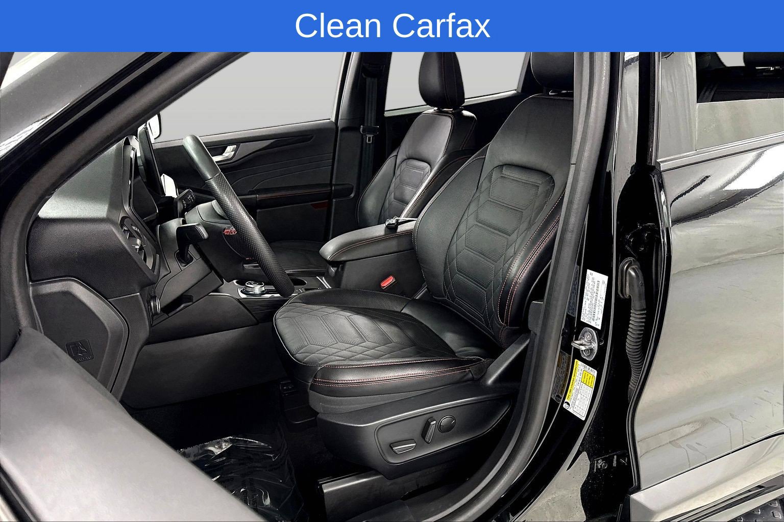 Used 2024 Ford Escape ST-Line Elite w/ Premium Technology Package AWD/4WD image 23
